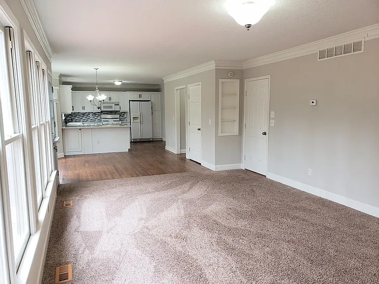 1352 Hearthstone Way NW — Photo 13