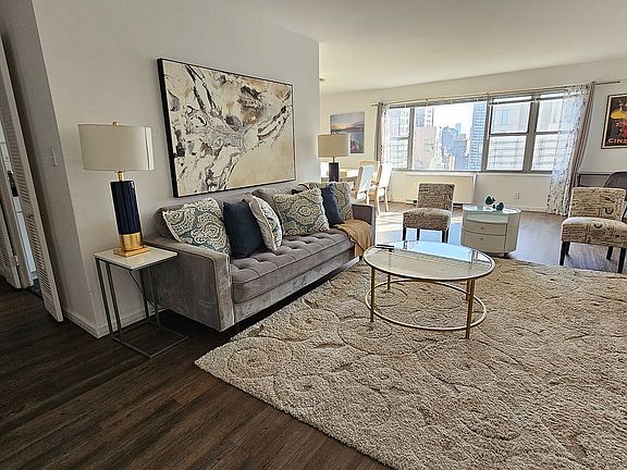 3rd image of 245 E 63rd St APT 25A