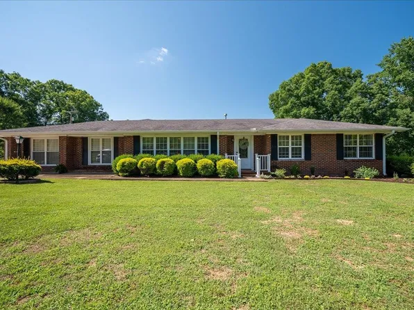 348 McGraw Cir, Anderson, AL 35610