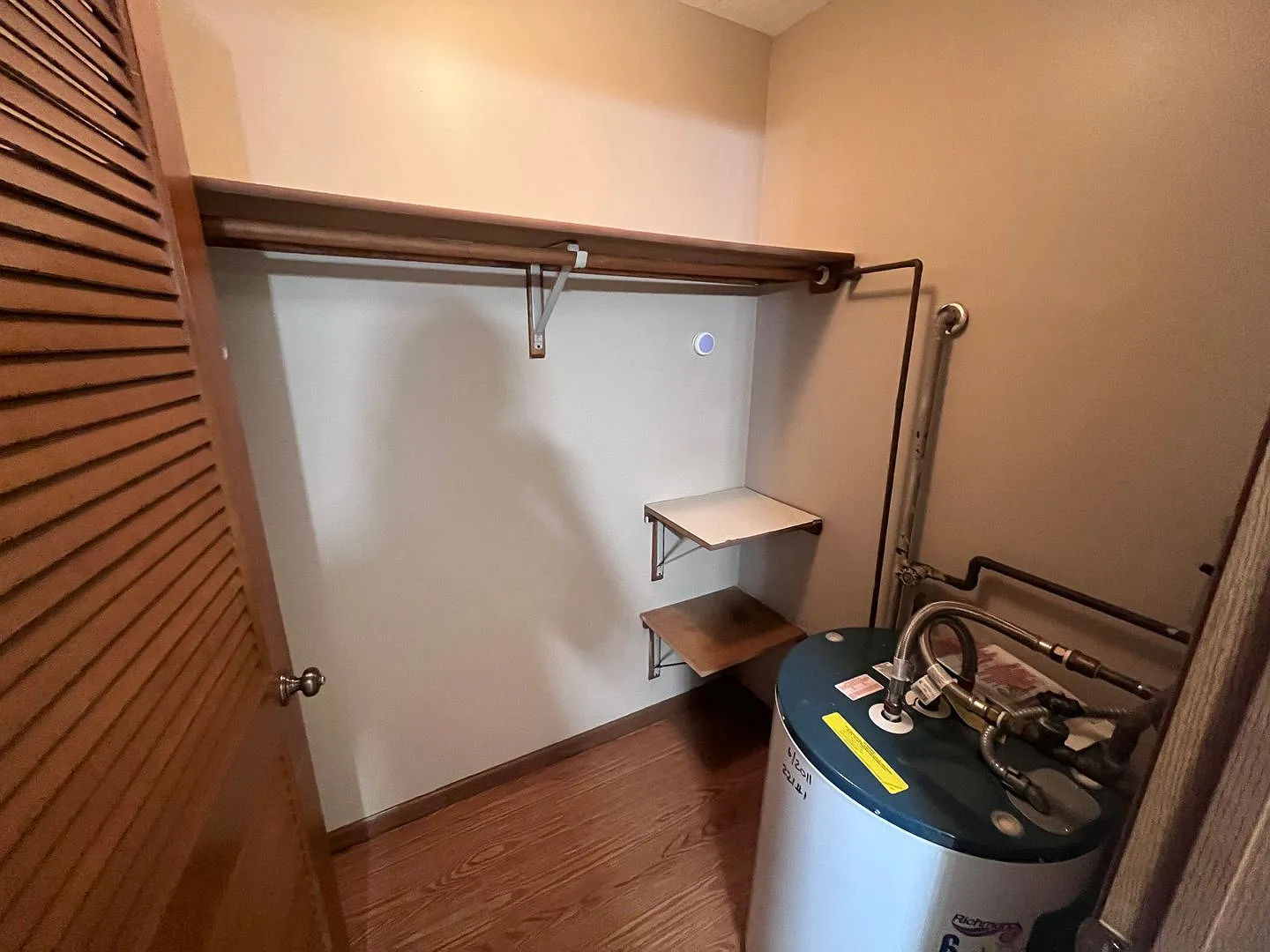 Parkview Apartments — Photo 4