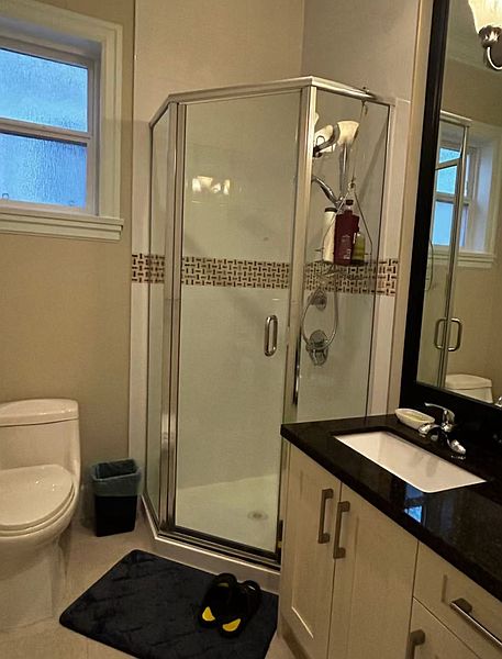 Surrey House for rent - 1 Bedroom — photo 4