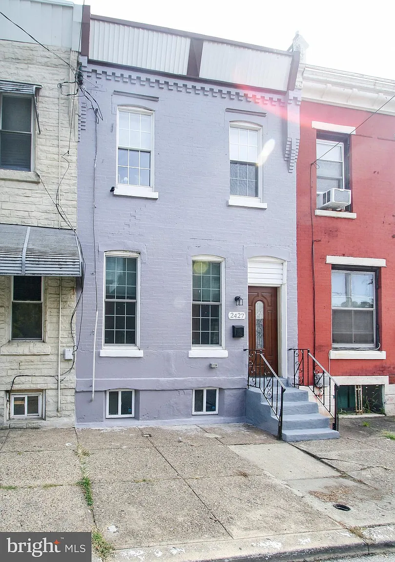 2427 N 15th St photo 1
