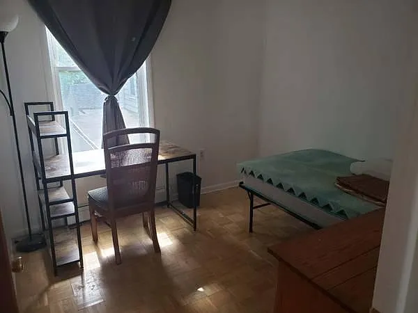 1303 Hutton St #2F — Photo 3