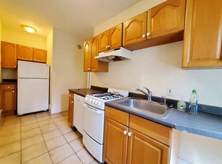 132 Oxford St, Cambridge, MA 02140