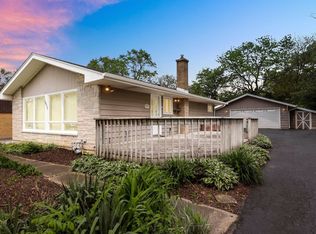 5633 Lee Ave, Downers Grove, IL 60516