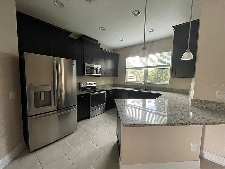 30281 Southwell Ln — Photo 4