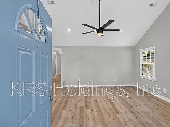 4th image of 1507 Robinhood Rd