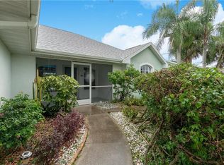 7074 Sunnybrook Blvd, Englewood, FL 34224
