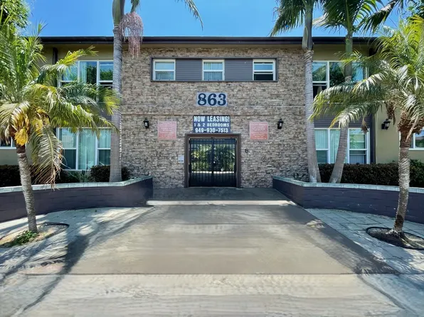 863 Center St #A2, Costa Mesa, CA 92627