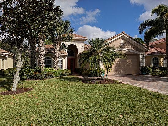 Beautiful entrance with enlarged driveway