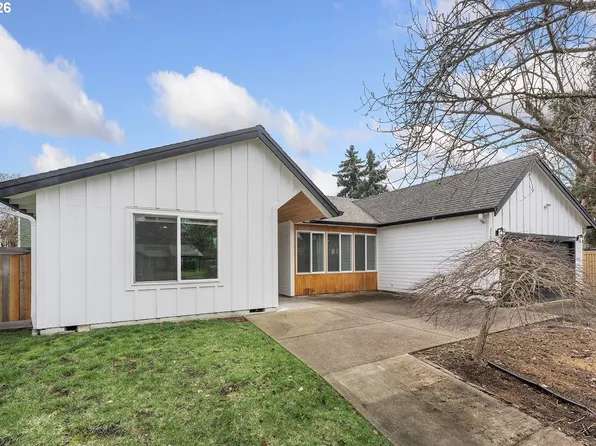 3270 SW 180th Pl, Beaverton, OR 97003