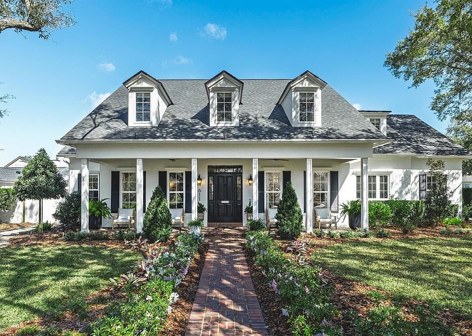 1st image of 611 WILLIAMS DRIVE