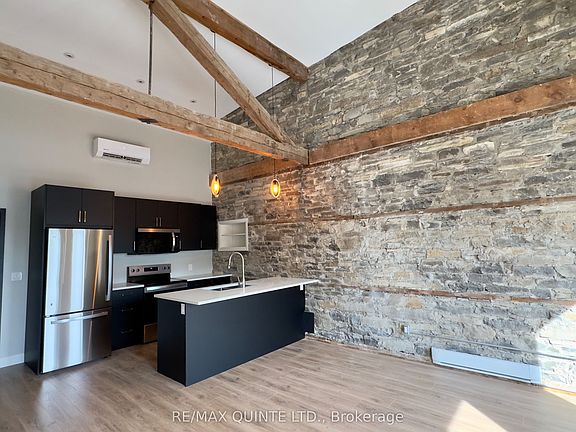 3rd image of 330 Victoria St N #7