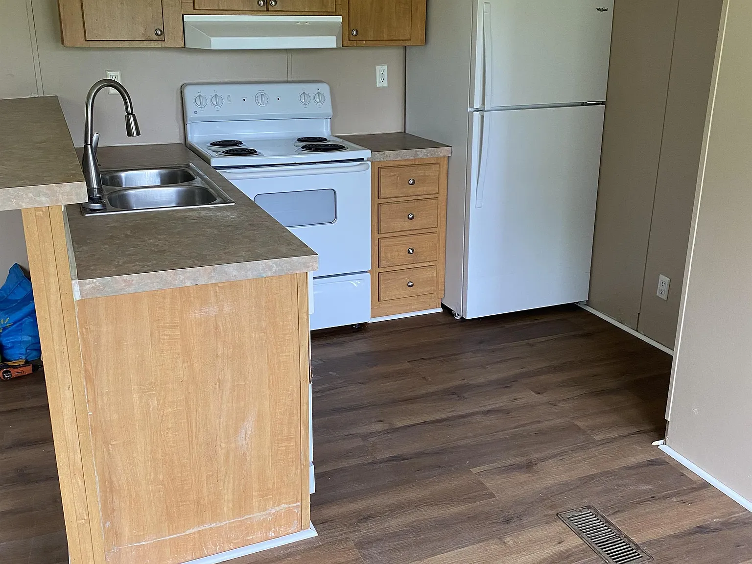 105 Stumphs Court - 1 — Photo 2