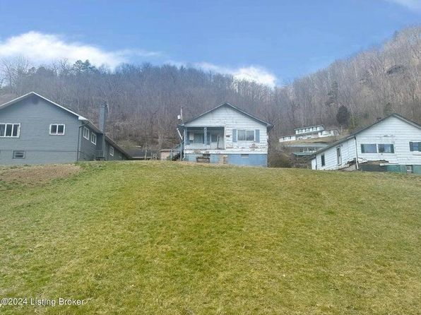 106 Henry Clay Hill Rd, Elkhorn City, KY 41522