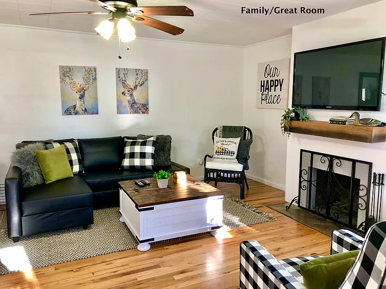 324 N Bonito St — Photo 3