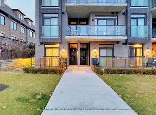 260 Finch Ave E #Townhouse 1, Toronto, ON