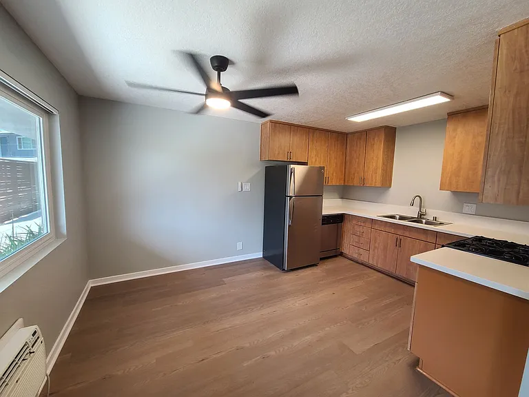 The Circle Apartments at Long Beach — Photo 65