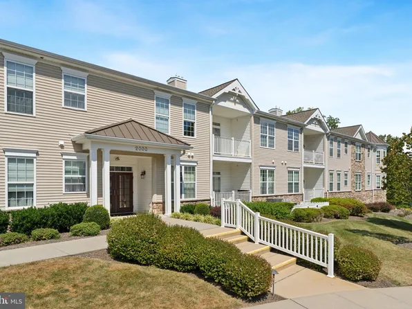 2104 Poplar St, Garnet Valley, PA 19060