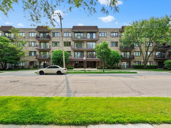 8225 Niles Center Rd APT 307, Skokie, IL 60077