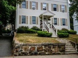 31 Pleasant St #3, Beverly, MA 01915