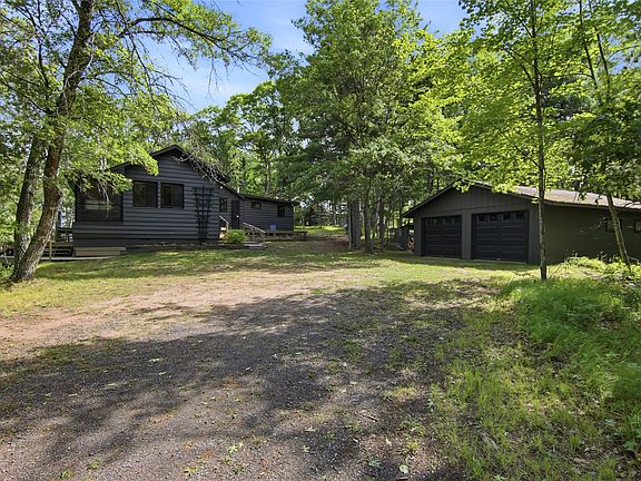 4th image of 13721 Gilmore Drive