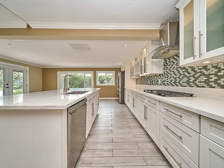 2660 Conata St — Photo 44