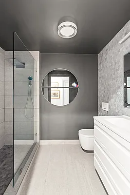Bathroom, photo 1