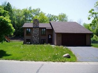 4423 131st Ct, Savage, MN 55378