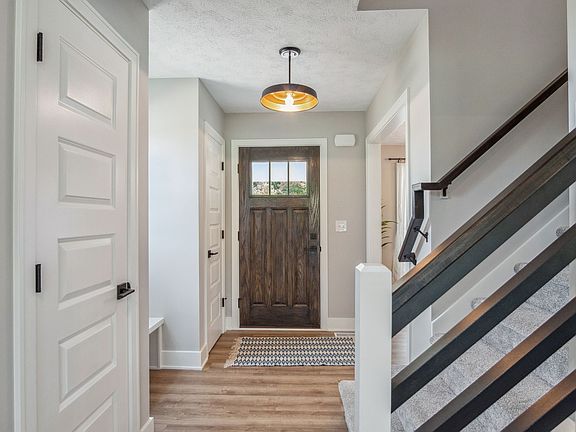 7th image of this home