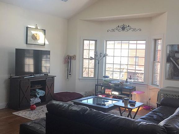 Living area 2
