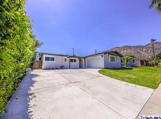 543 Tancanyon Rd, Duarte, CA 91010