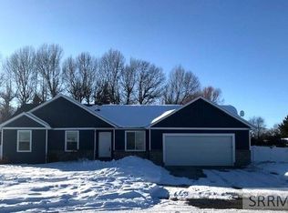 3526 E Beretta Ave, Ammon, ID 83401