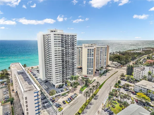 3140 S Ocean Dr, Hallandale, FL