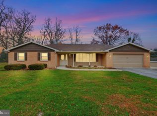 2113 Huntington Rd, Dover, PA 17315