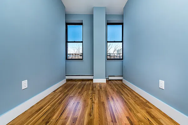 Rented by Nooklyn NYC LLC | media 16