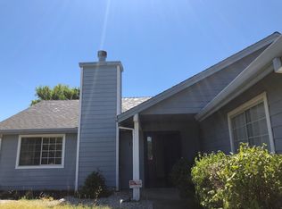 789 Spaniel Dr, Redding, CA 96003