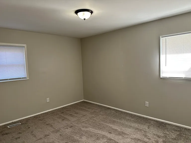 9961 Catalina Dr — Photo 9