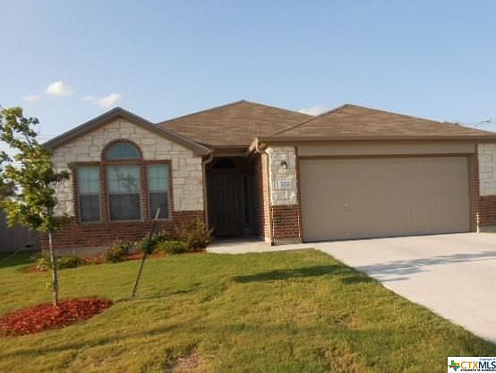 1st image of 2610 Fairhaven Dr