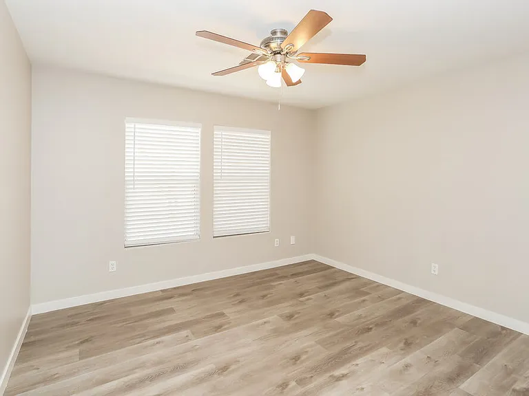 5036 Ironhorse Ranch Ave — Photo 9