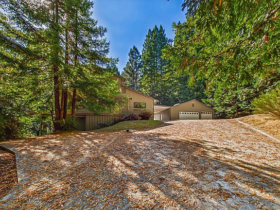 4th image of 1942 Carson Woods Rd
