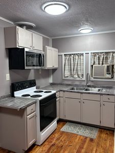 136 Jackson Rd, Cleveland, GA, 30528
