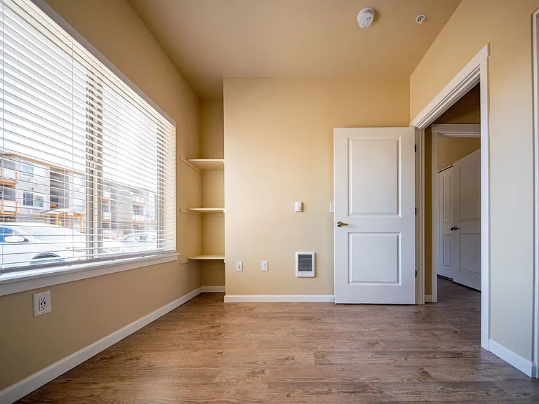 Willow Tree Place — Photo 29
