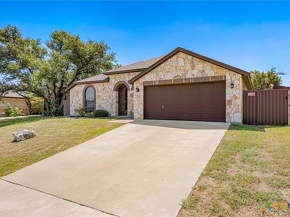 2nd image of 5508 Encino Oak Way