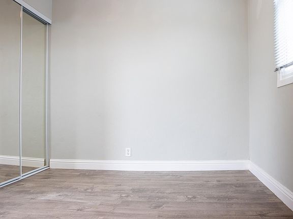 5th image of 517 Linden Ave APT 3