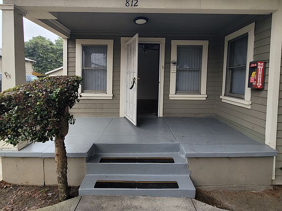 2nd image of 812 Myrtle Ave #812