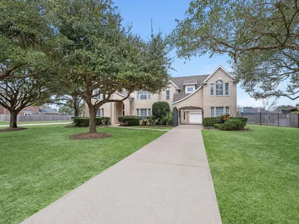 17614 Fragrant Rose Ct, Cypress, TX 77429