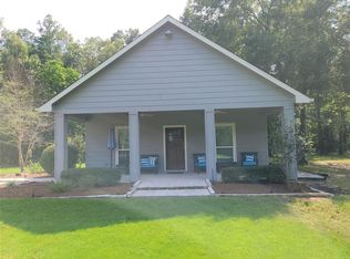 18700 Trails End Rd #D, Conroe, TX 77385