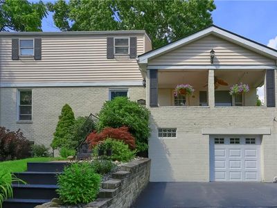 6297 Whitewood St, South Park, PA, 15129