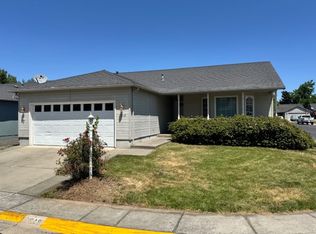 1919 Green Valley Way, Central Pt, OR 97502